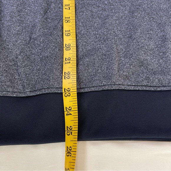Adidas Men’s Gray Sweater/Hoodie Size Medium Sporty Trendy, Athletic Style - Picture 12 of 14
